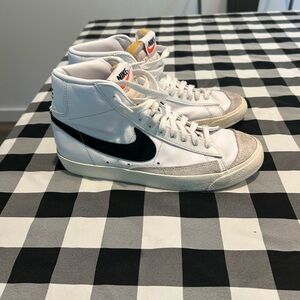 Blazers size 9